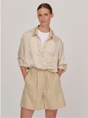 NWT HERSKIND Alma Shorts Sand Women’s Size 34 7321